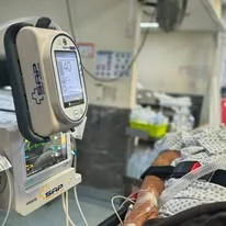 Equipo médico utilizado durante atención